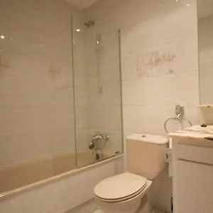 Girona Apartments